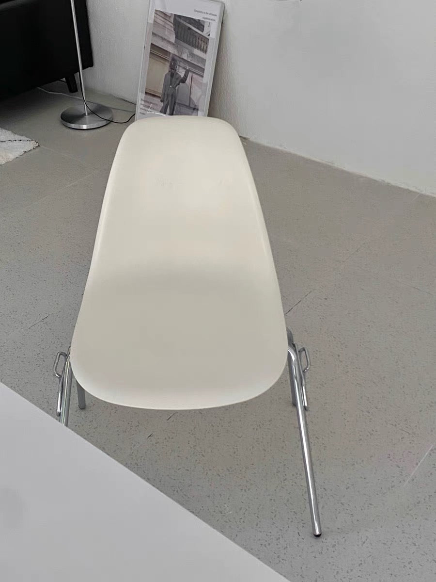 Eames Replica Shell Chair