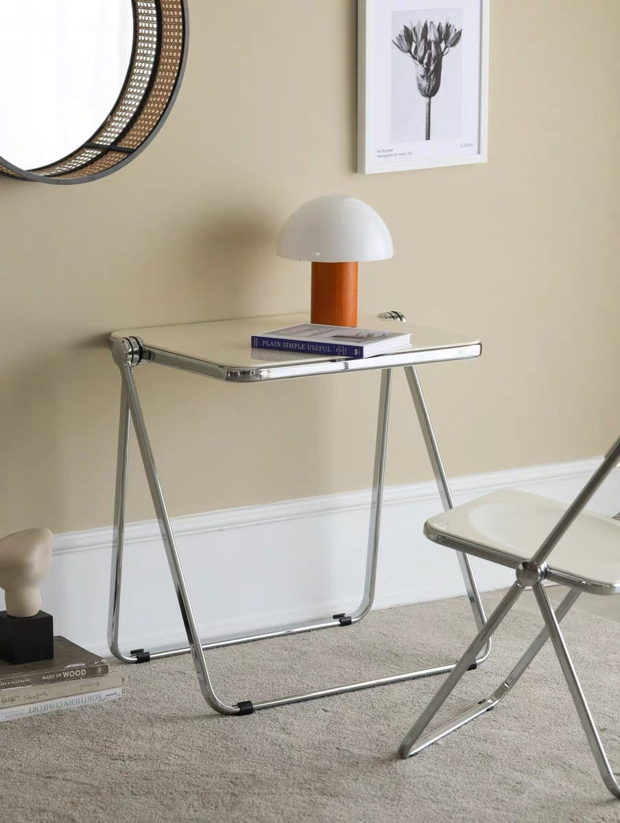 Repro Pila Folding Desk